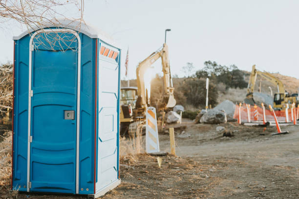 Best Porta potty rental near me  in Visalia, CA